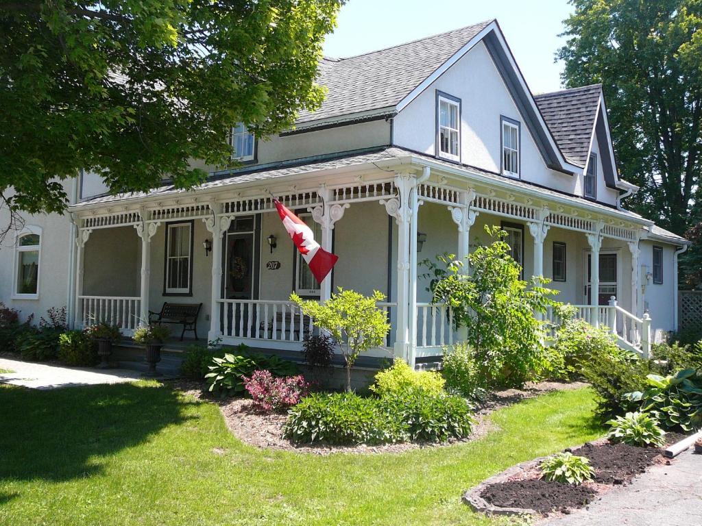 Bed and Breakfast Gables Bed & Breakfast Stayner Exterior foto